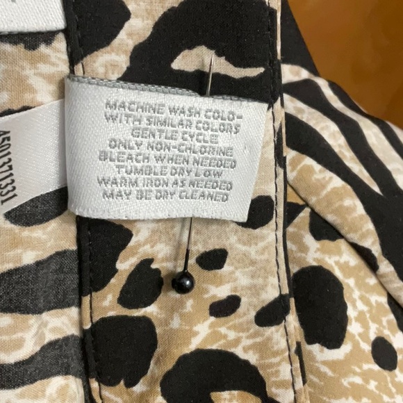 Chico’s leopard print L/S jacket. Black & Tan. New - Picture 5 of 5